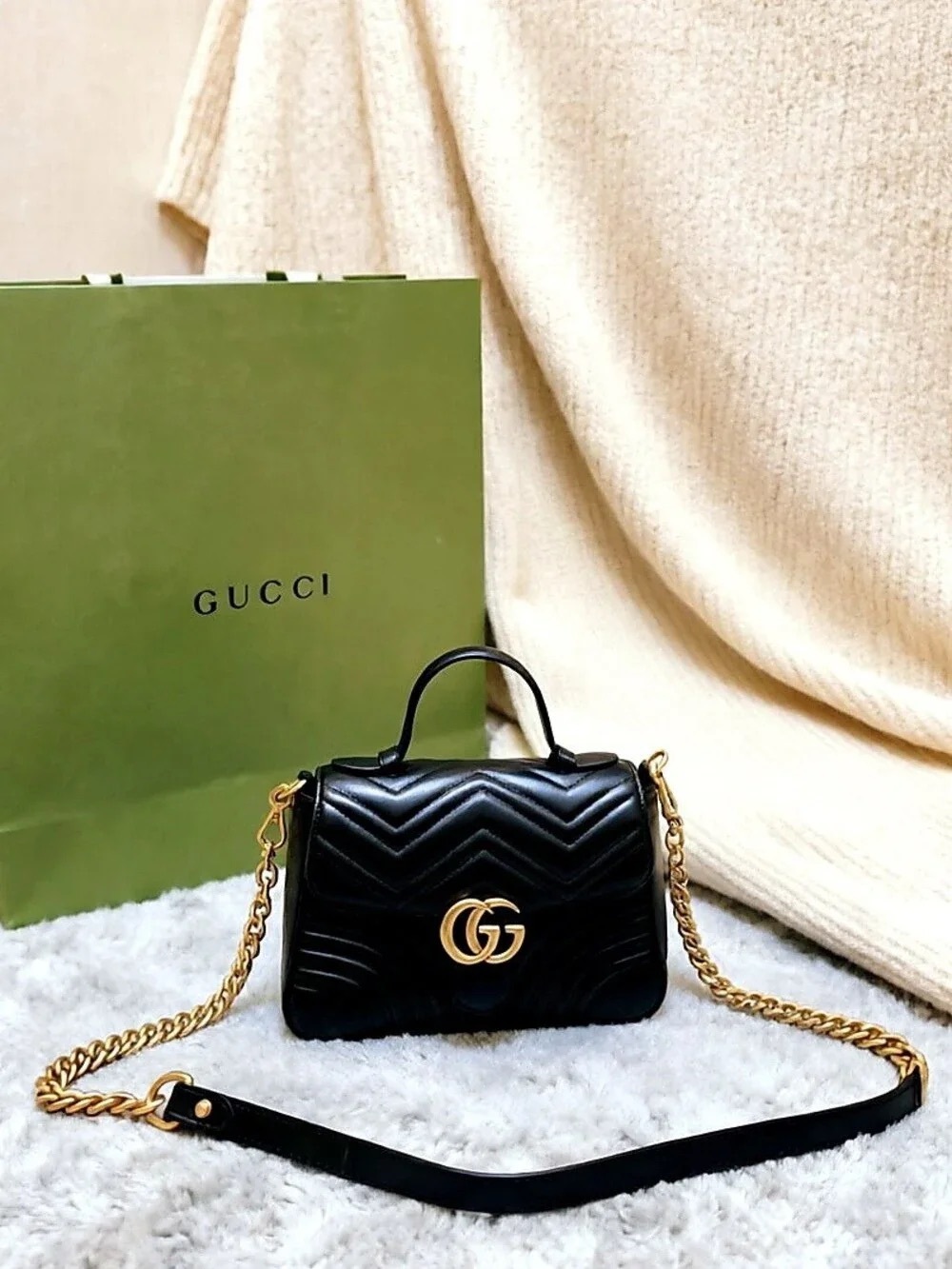 Gucci GG Marmont Medium Matelasse Top Handle Bag